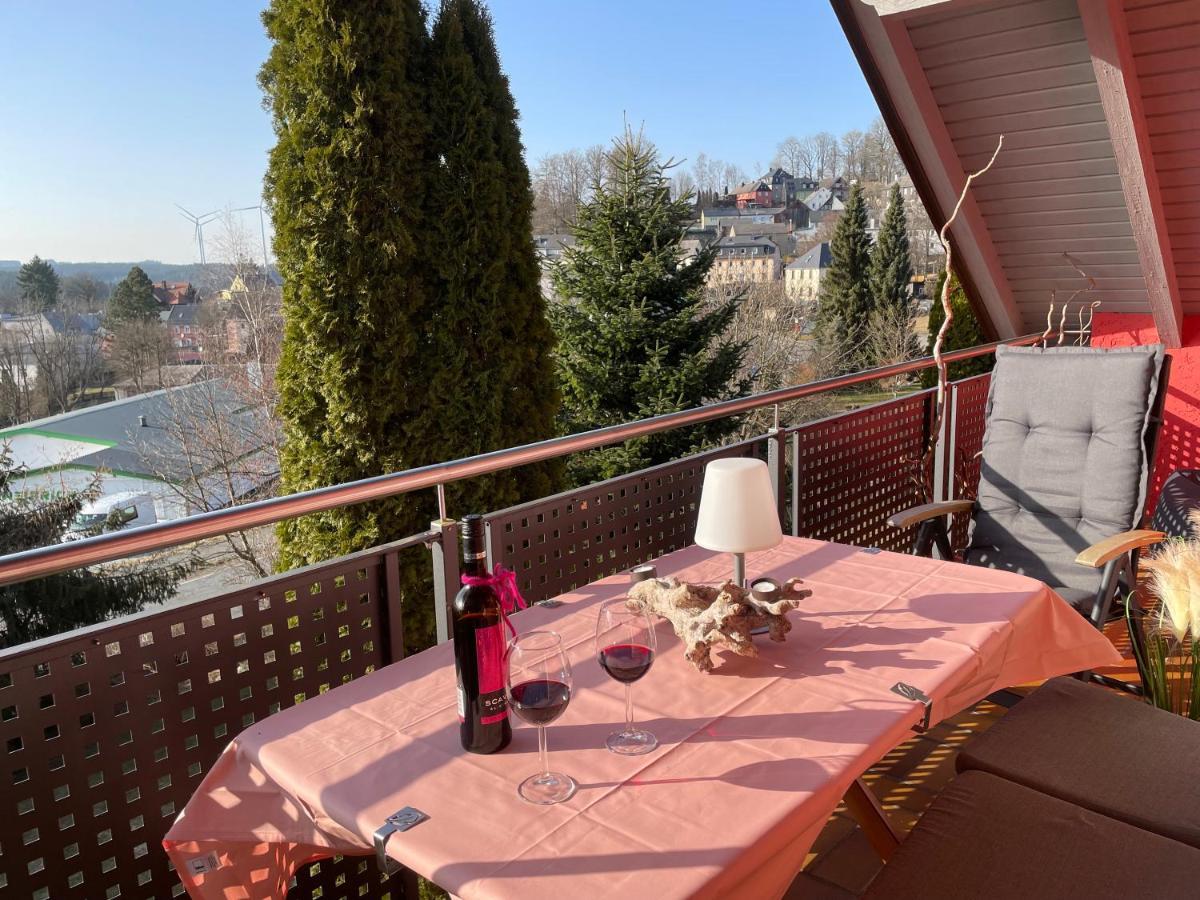 Tolle Ferienwohnung Mit Loggia In Schauenstein 100Qm Bei Hof An Der Saale Frankenwald Exteriör bild